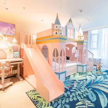Детски мебели, творчески сочетающаяся с индивидуалността на детето, на легло от масивно дърво, детска комбинирана легло с пързалка за забавление