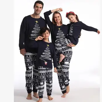 Коледен семеен пижамный комплект 2023 г. с нов модел За майки, татковци, деца, комплект от 2 теми, пижами за бебета и кучета, плъзгачи, Коледна пижама