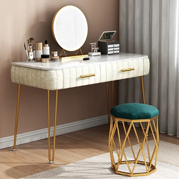Луксозни столове Скандинавски минималистичен Компактен кухненски стол Дизайнерски трапезни столове със златни крака, Градинска мебел Cadeira Nordic
