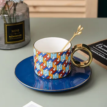 Чашата за кафе от костен порцелан-високо качество в кралския стил, Елегантен Европейски комплект чаени чаши и чинийка, чаша за следобеден чай, хубав подарък